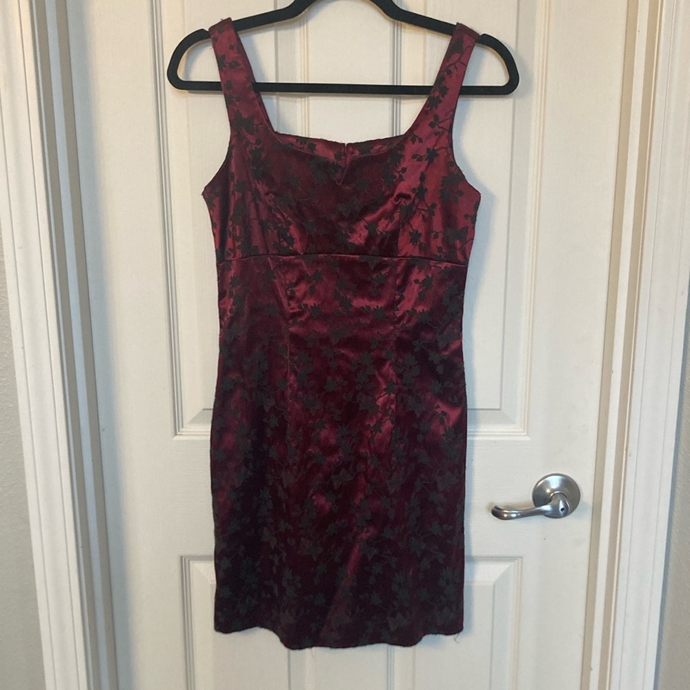 Women’s/Juniors mini dress, size M Candy Rocket, maroon